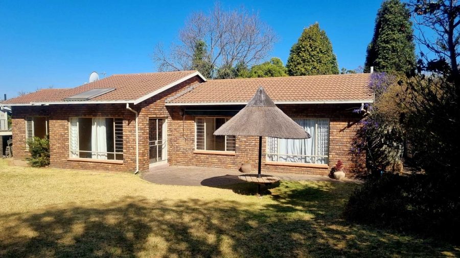 3 Bedroom Property for Sale in Halfway Gardens Gauteng