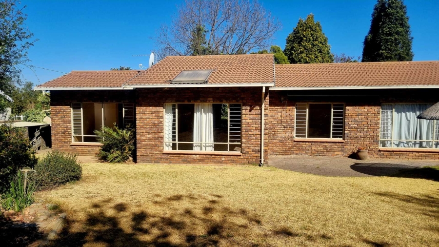 3 Bedroom Property for Sale in Halfway Gardens Gauteng