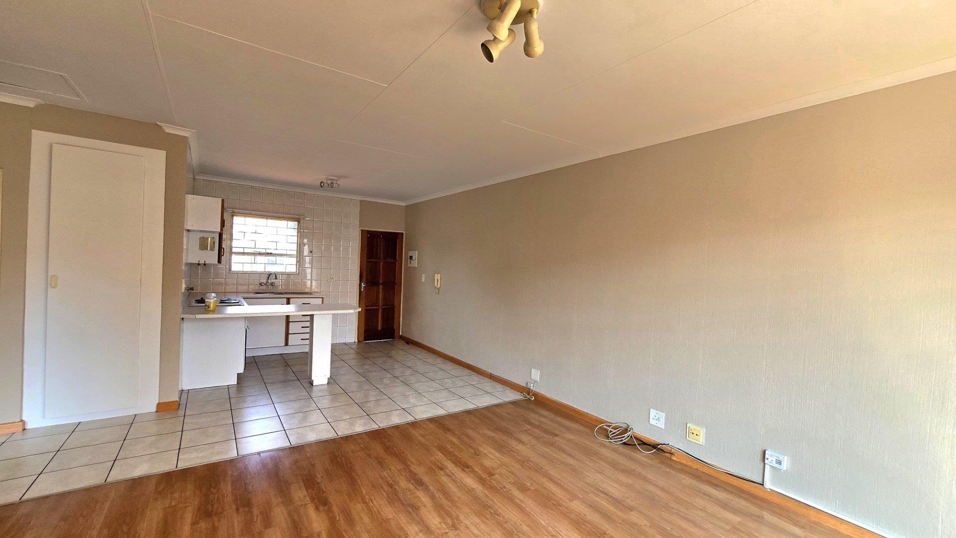 2 Bedroom Property for Sale in New Redruth Gauteng