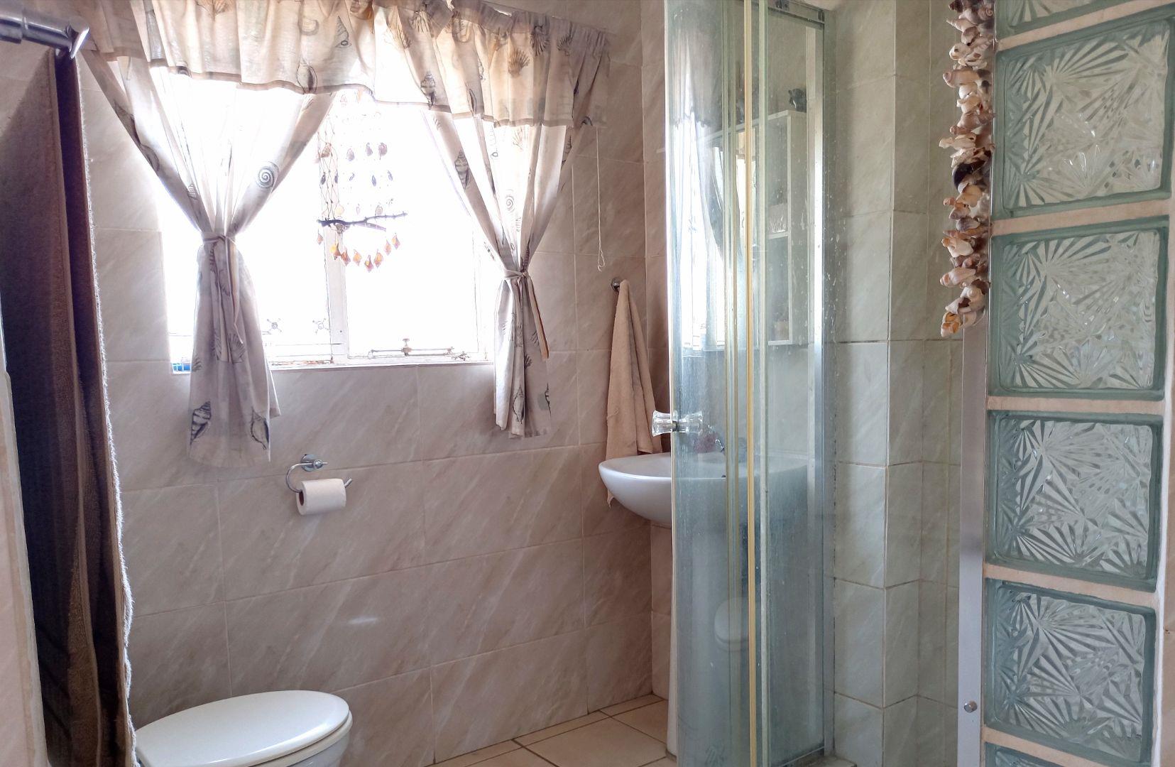 5 Bedroom Property for Sale in Primrose East Gauteng