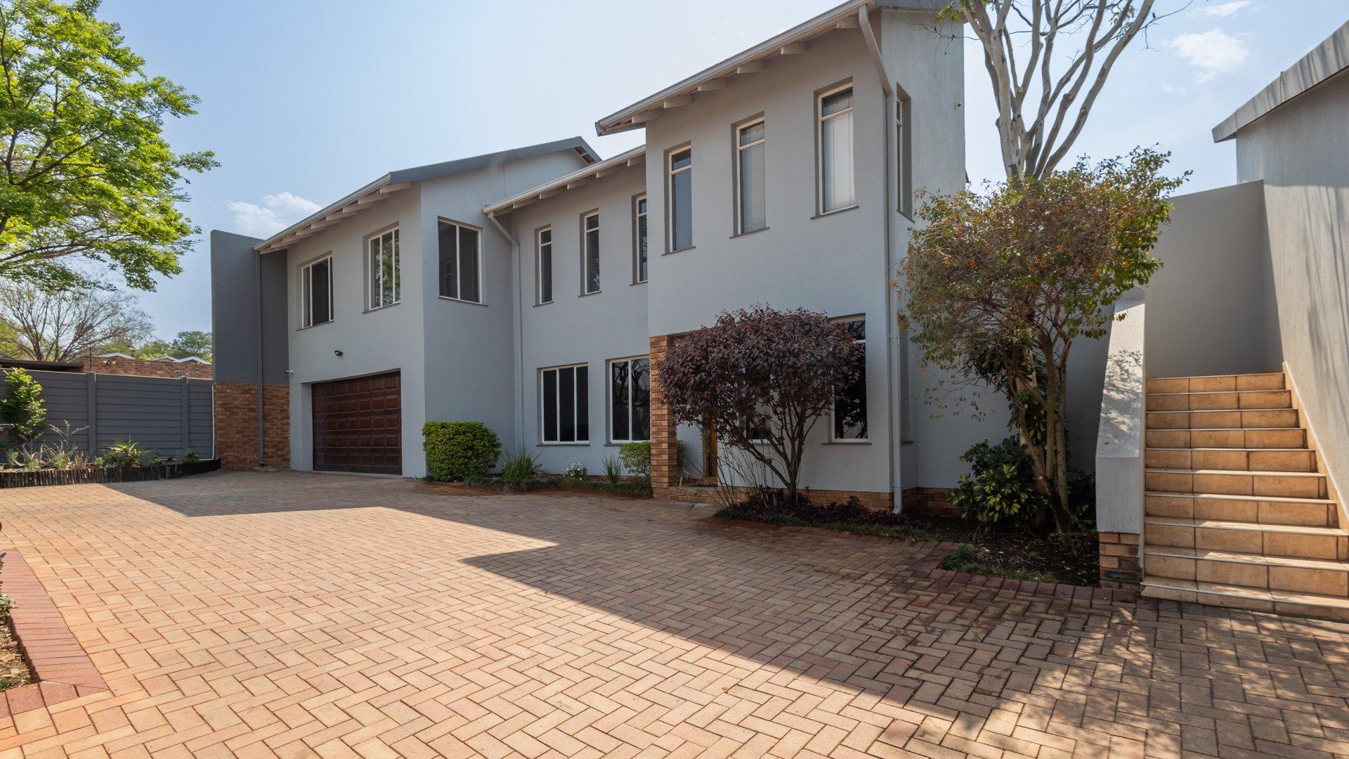 5 Bedroom Property for Sale in Jukskei Park Gauteng