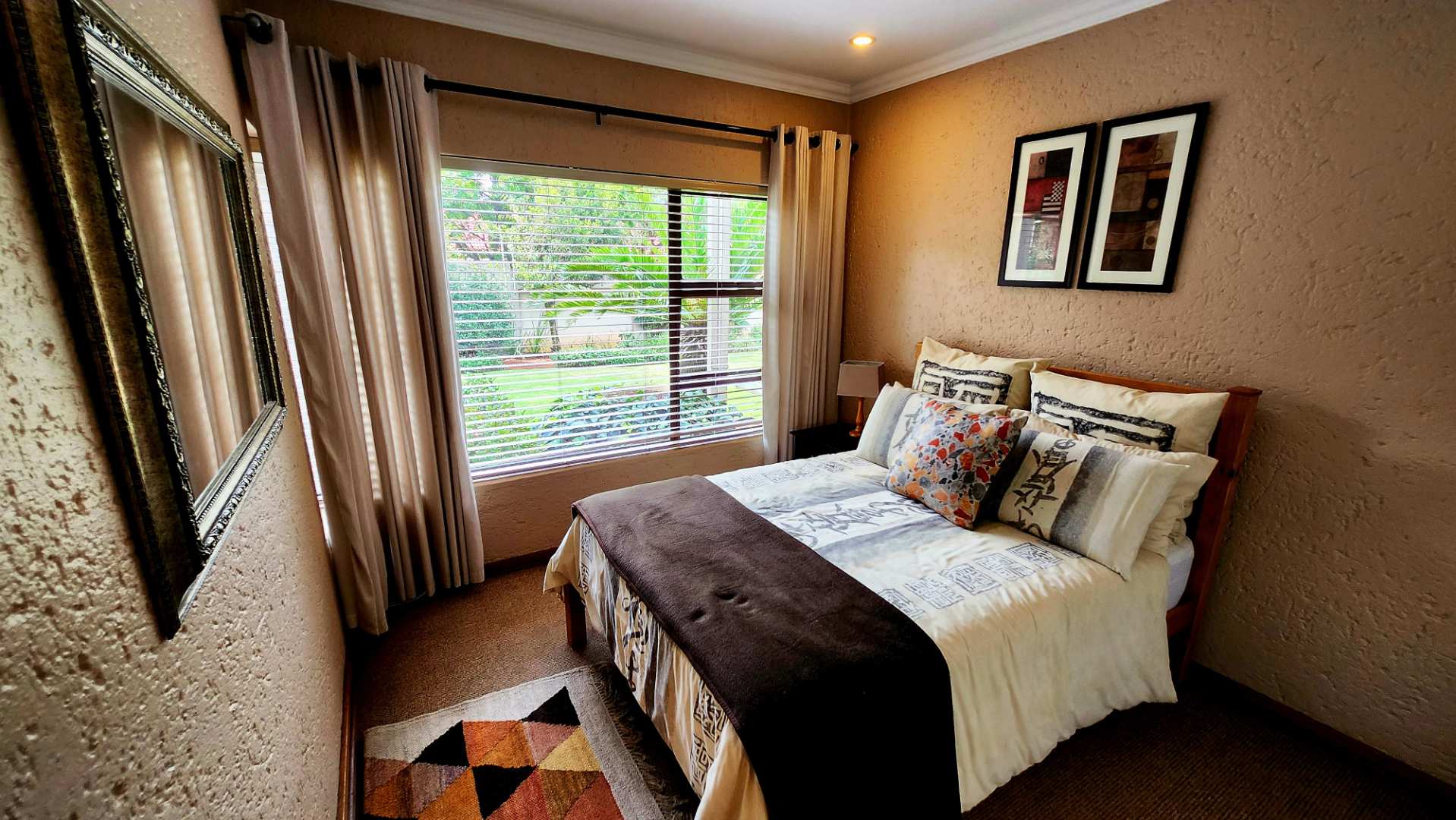 4 Bedroom Property for Sale in Eldoraigne Gauteng