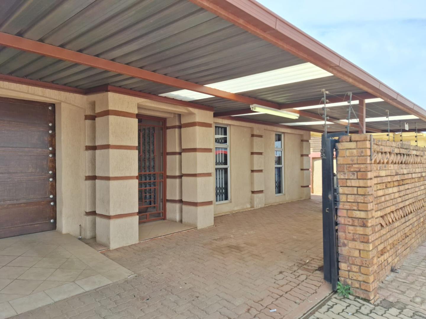 3 Bedroom Property for Sale in Chief A. Luthuli Park Gauteng