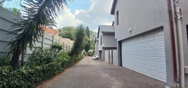 2 Bedroom Property for Sale in Lyndhurst Gauteng