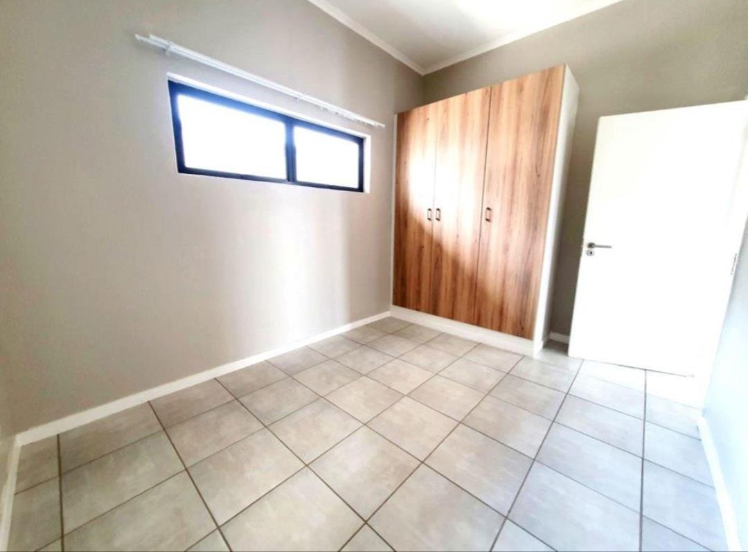 To Let 2 Bedroom Property for Rent in Witfield Gauteng
