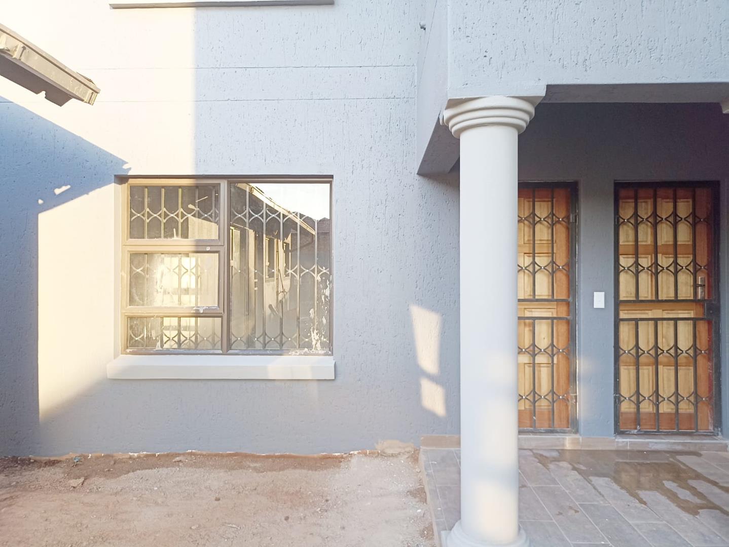 To Let 0 Bedroom Property for Rent in Vosloorus Gauteng