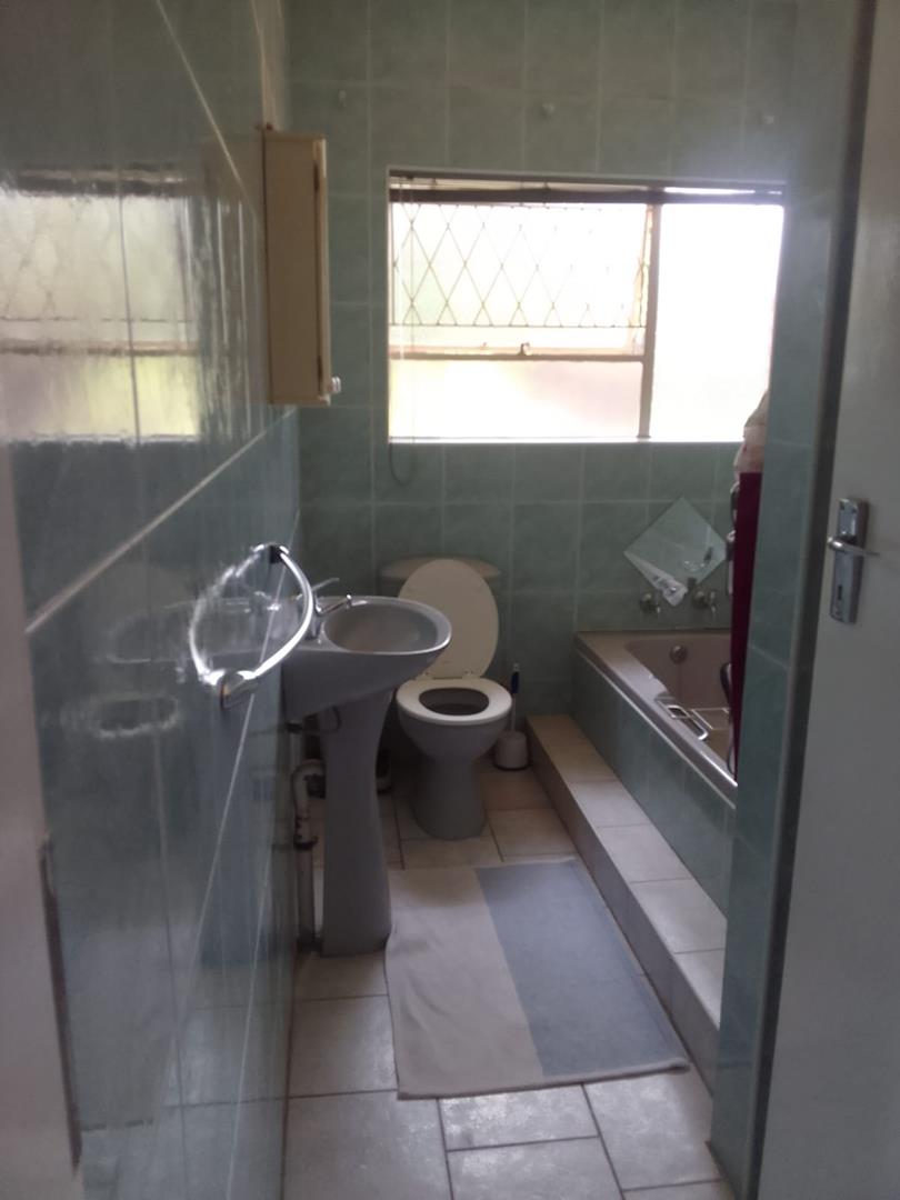 3 Bedroom Property for Sale in Edleen Gauteng