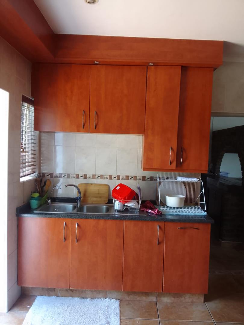 3 Bedroom Property for Sale in Edleen Gauteng