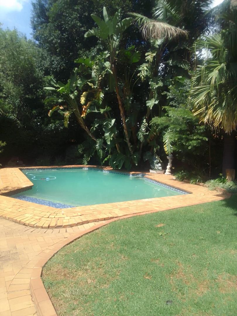 3 Bedroom Property for Sale in Edleen Gauteng