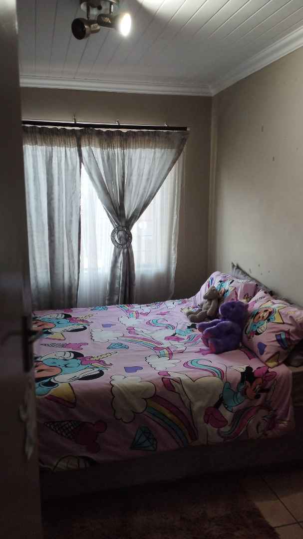 2 Bedroom Property for Sale in Andeon Gauteng