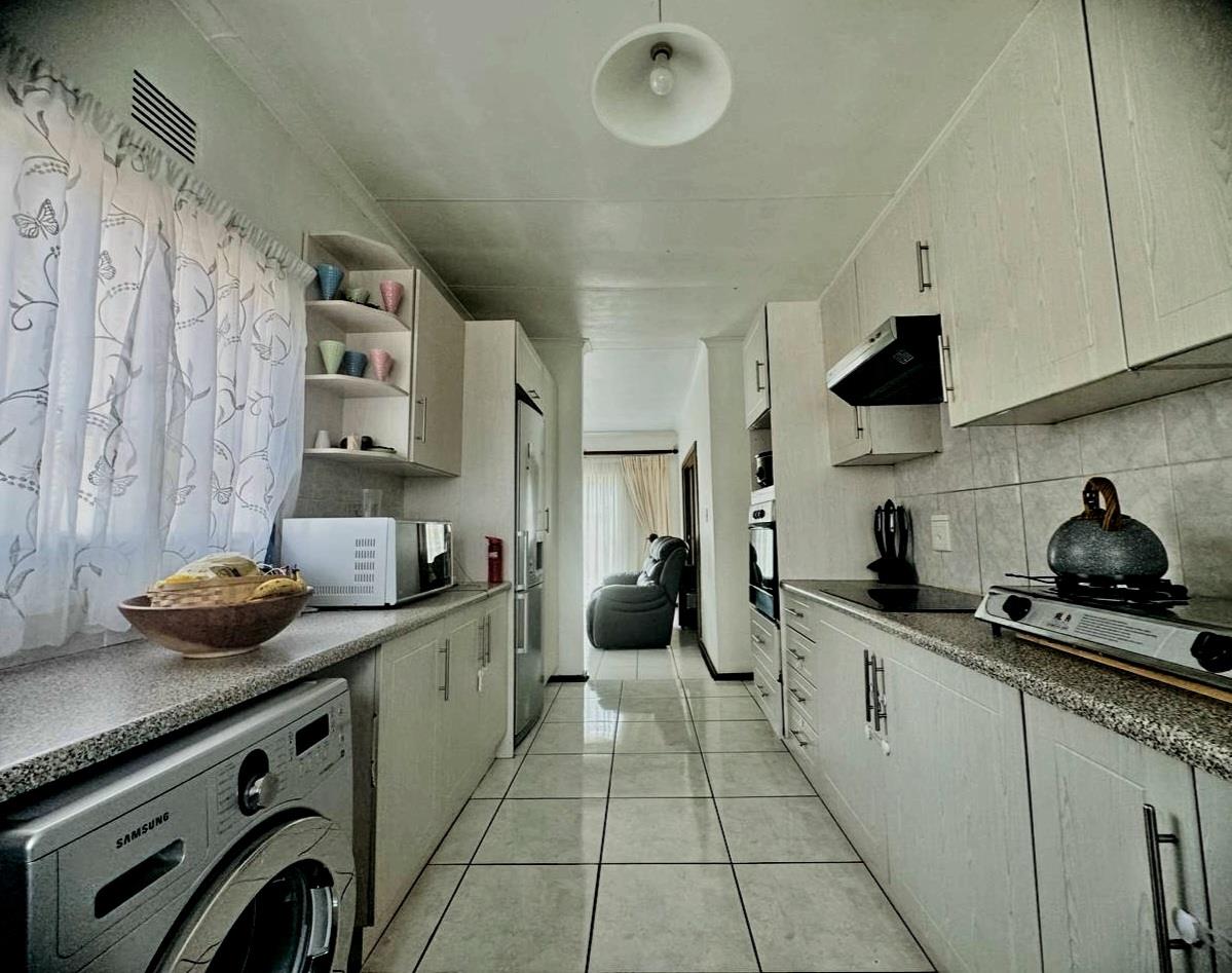 3 Bedroom Property for Sale in Kelvin Gauteng