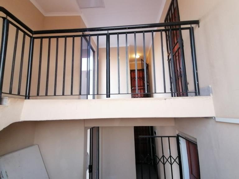 9 Bedroom Property for Sale in Cosmo City Gauteng