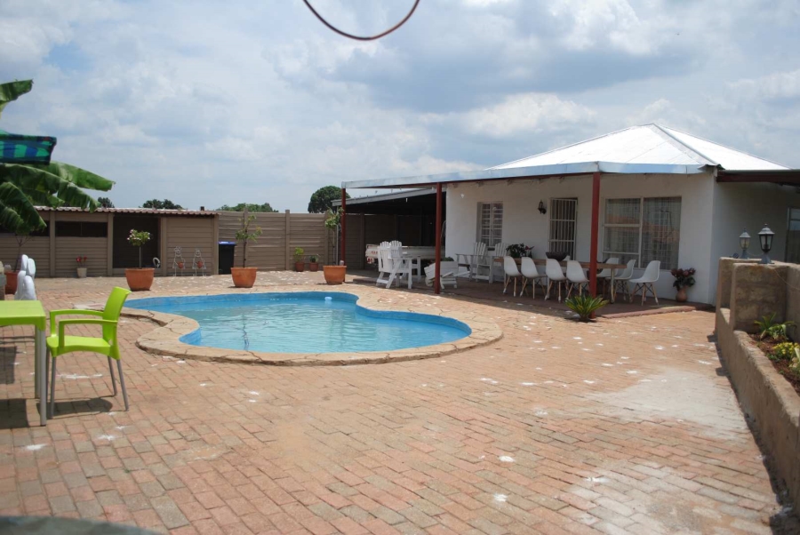 2 Bedroom Property for Sale in Riversdale Gauteng