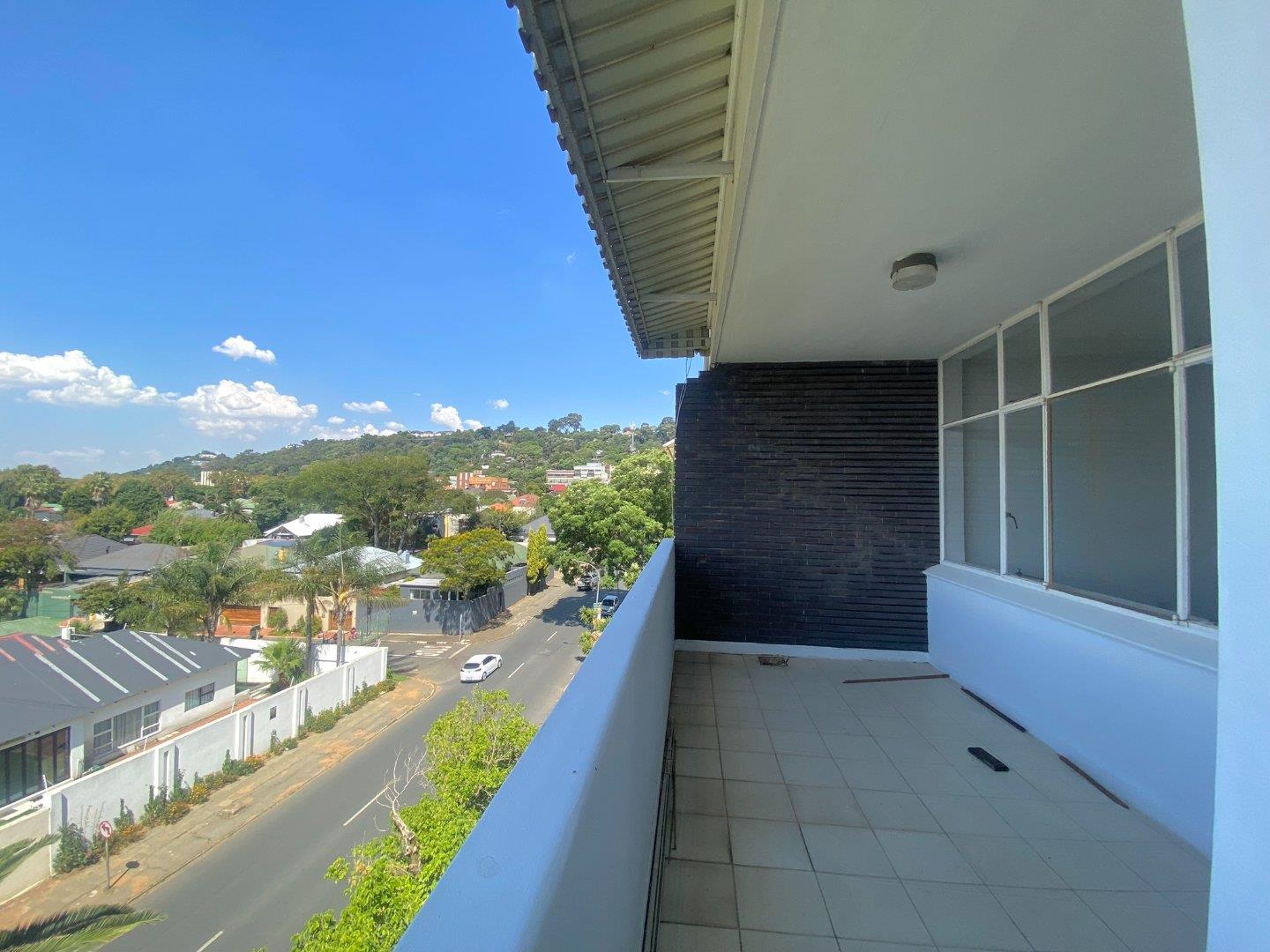 To Let 1 Bedroom Property for Rent in Houghton Gauteng