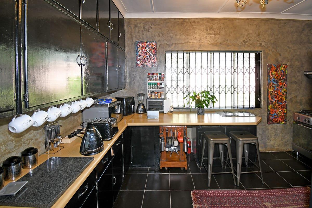 3 Bedroom Property for Sale in Waverley Gauteng