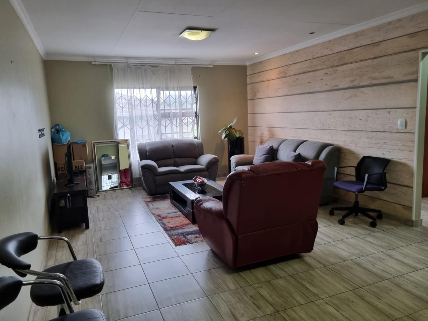 2 Bedroom Property for Sale in Noordwyk Gauteng