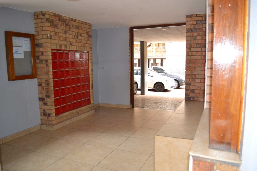 2 Bedroom Property for Sale in Silverton Gauteng