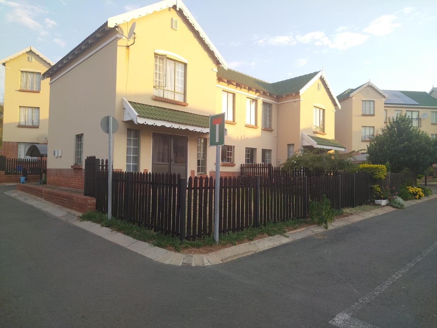 2 Bedroom Property for Sale in Terenure Gauteng