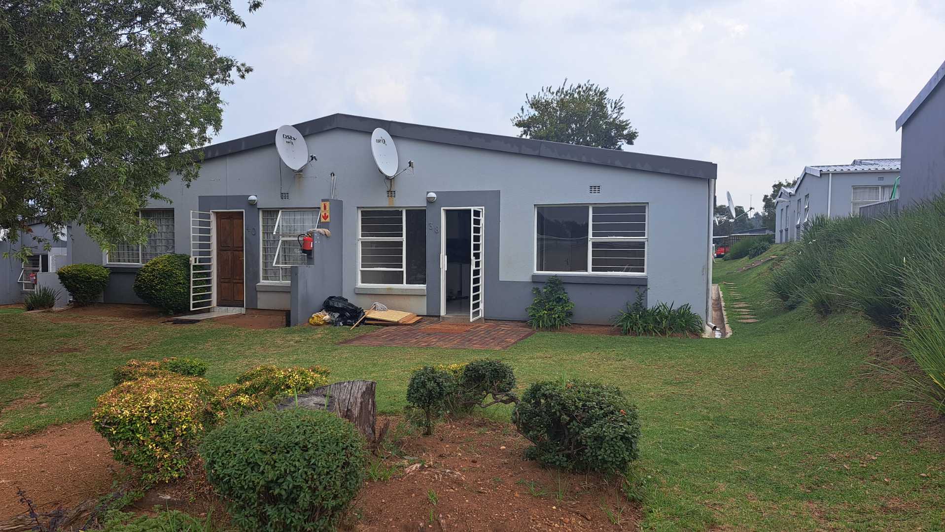 To Let 2 Bedroom Property for Rent in Ridgeway Gauteng