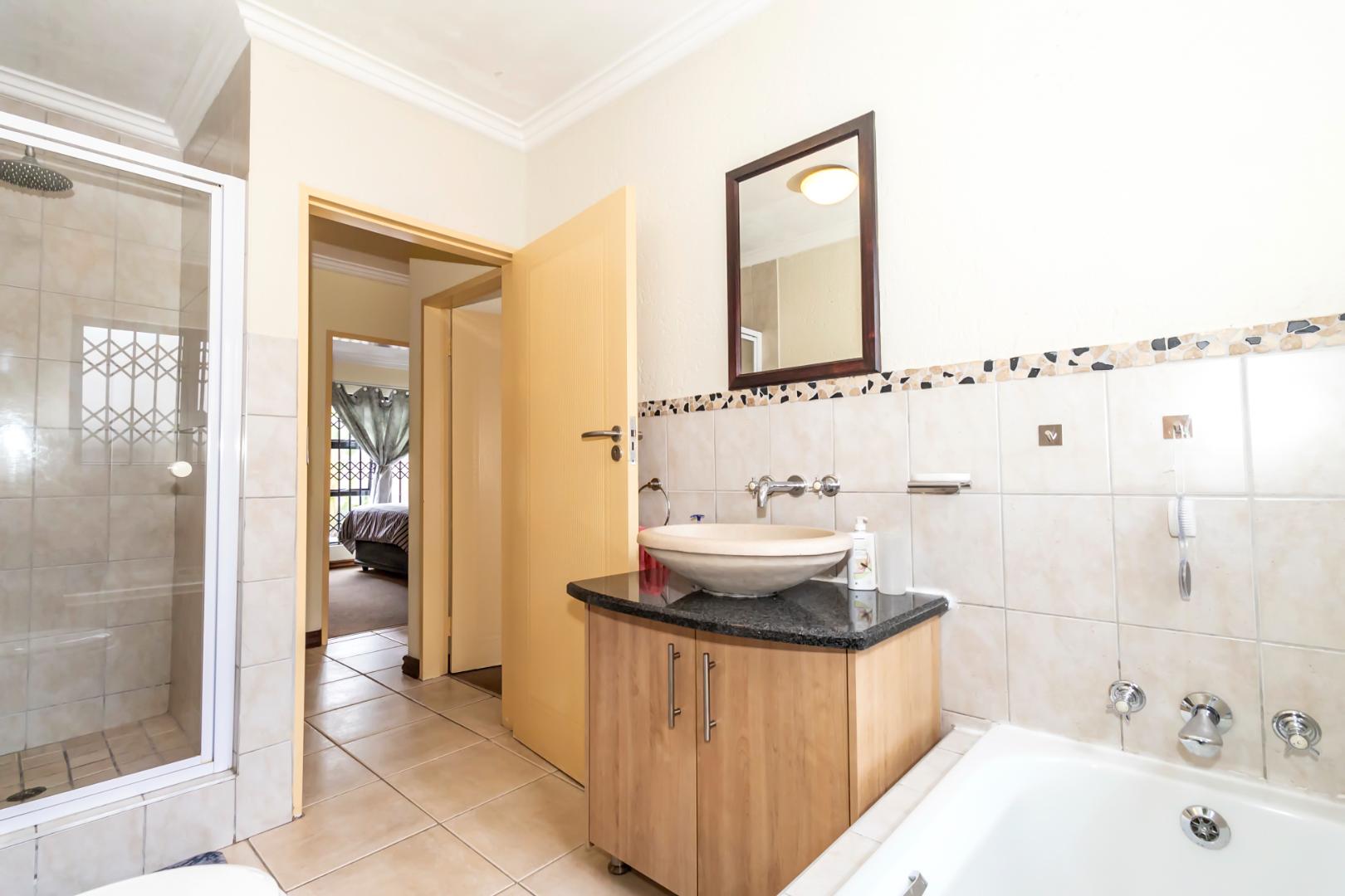 3 Bedroom Property for Sale in Witkoppen Gauteng