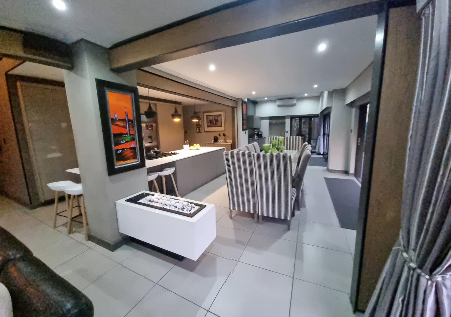 4 Bedroom Property for Sale in Zwartkop Golf Estate Gauteng