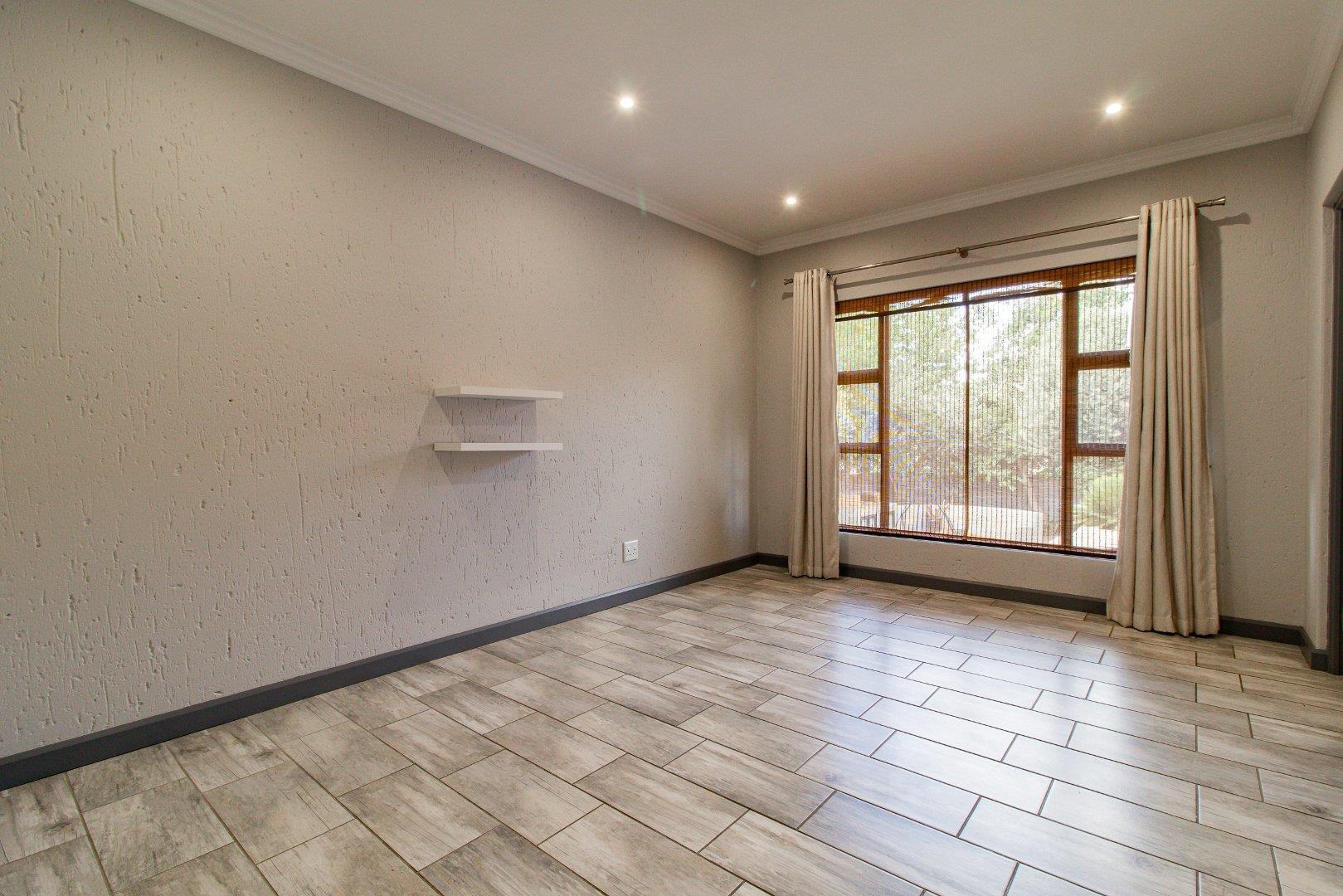 4 Bedroom Property for Sale in Modderfontein Gauteng