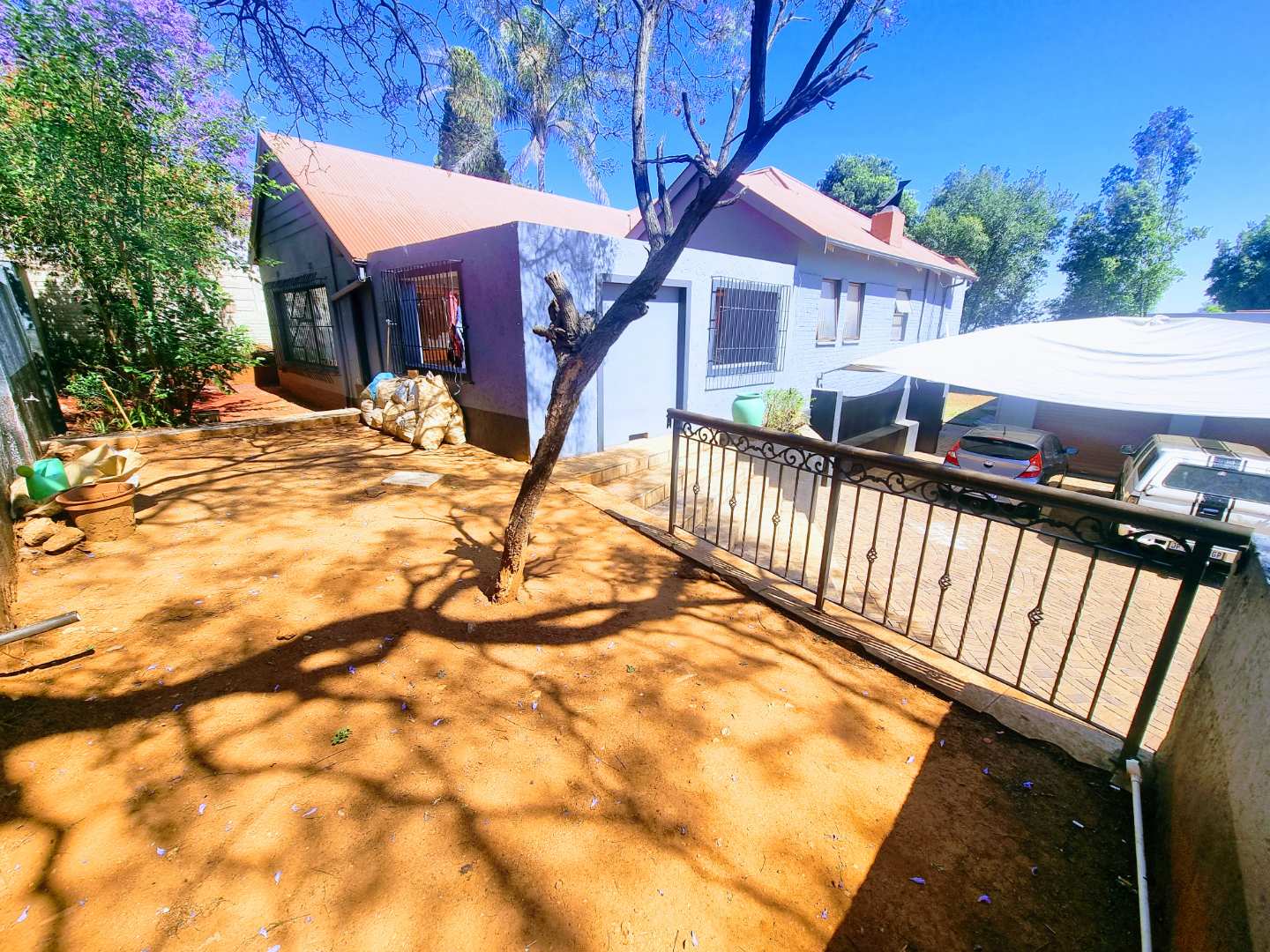 6 Bedroom Property for Sale in Melville Gauteng