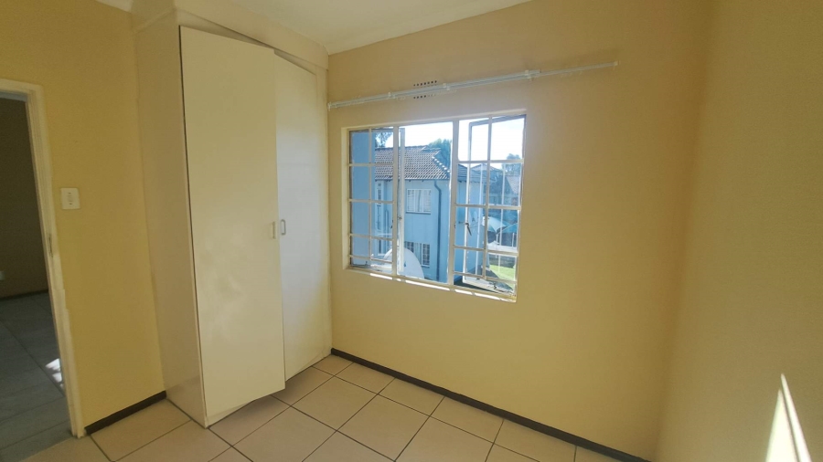 To Let 2 Bedroom Property for Rent in Sharonlea Gauteng