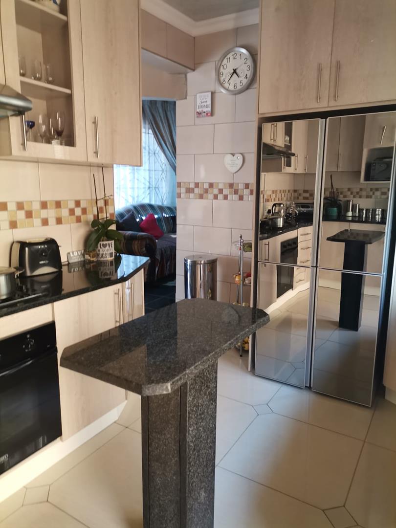 3 Bedroom Property for Sale in Mamelodi East Gauteng