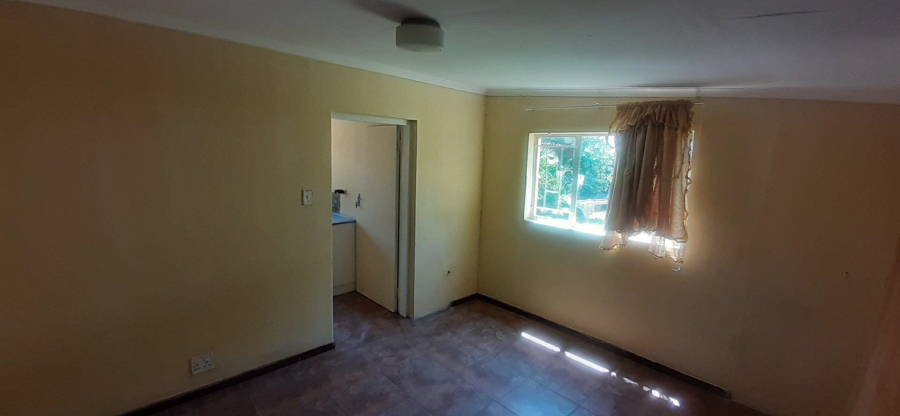 To Let 3 Bedroom Property for Rent in West Park Gauteng
