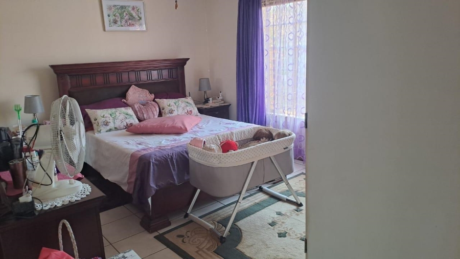 3 Bedroom Property for Sale in Florauna Ext 3 Gauteng