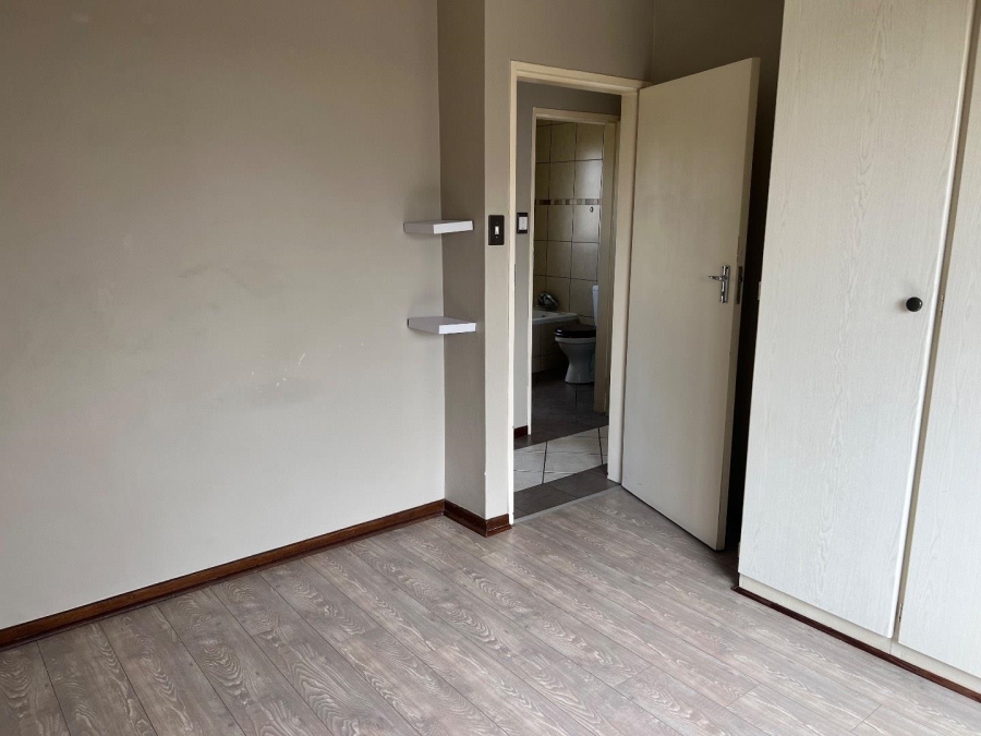 To Let 2 Bedroom Property for Rent in Moreleta Park Gauteng