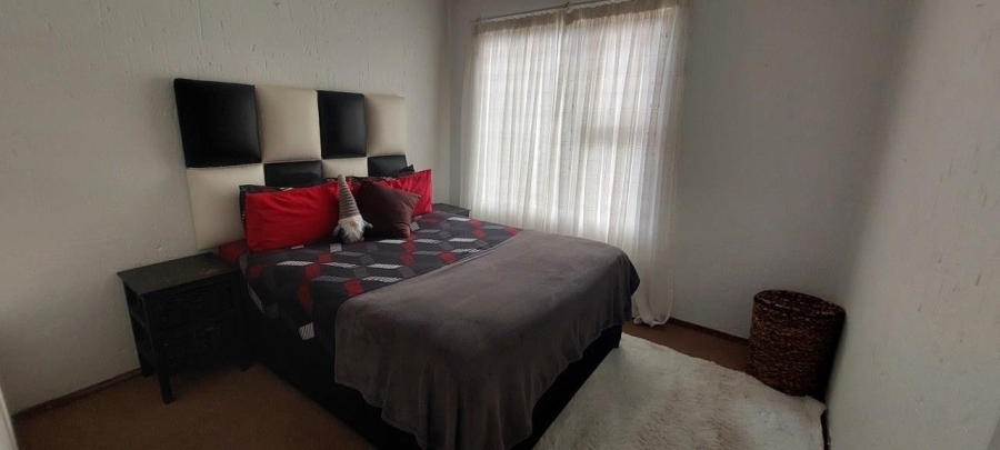 2 Bedroom Property for Sale in Winchester Hills Gauteng