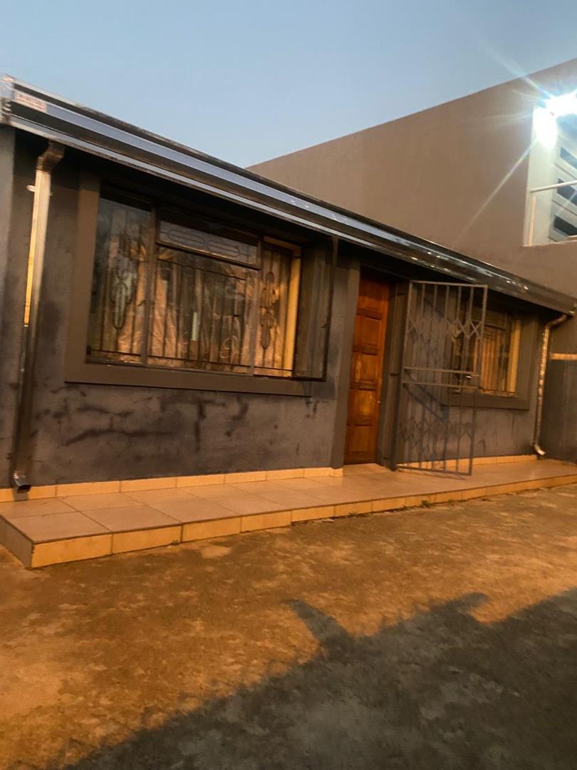 0 Bedroom Property for Sale in Phiri Gauteng