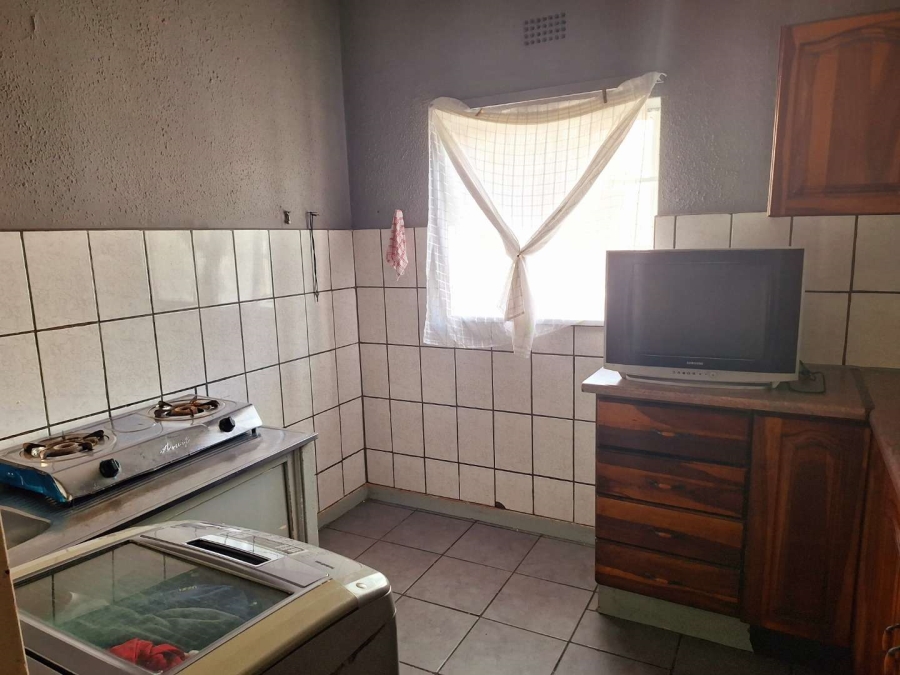 1 Bedroom Property for Sale in Rosettenville Gauteng