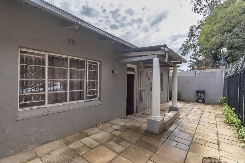 11 Bedroom Property for Sale in Northcliff Gauteng