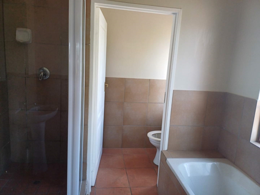 To Let 2 Bedroom Property for Rent in Edenburg Gauteng