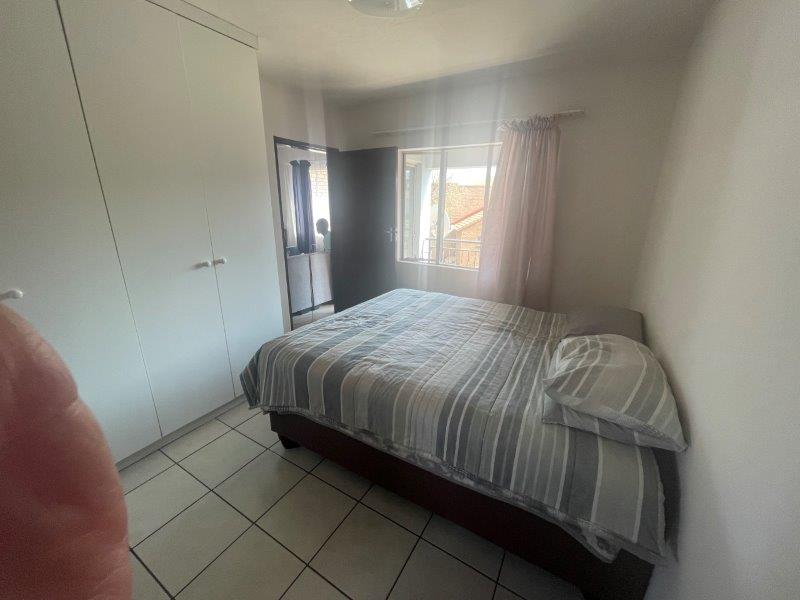 1 Bedroom Property for Sale in Vorna Valley Gauteng
