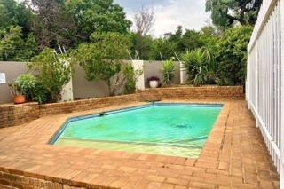 2 Bedroom Property for Sale in Bassonia Gauteng
