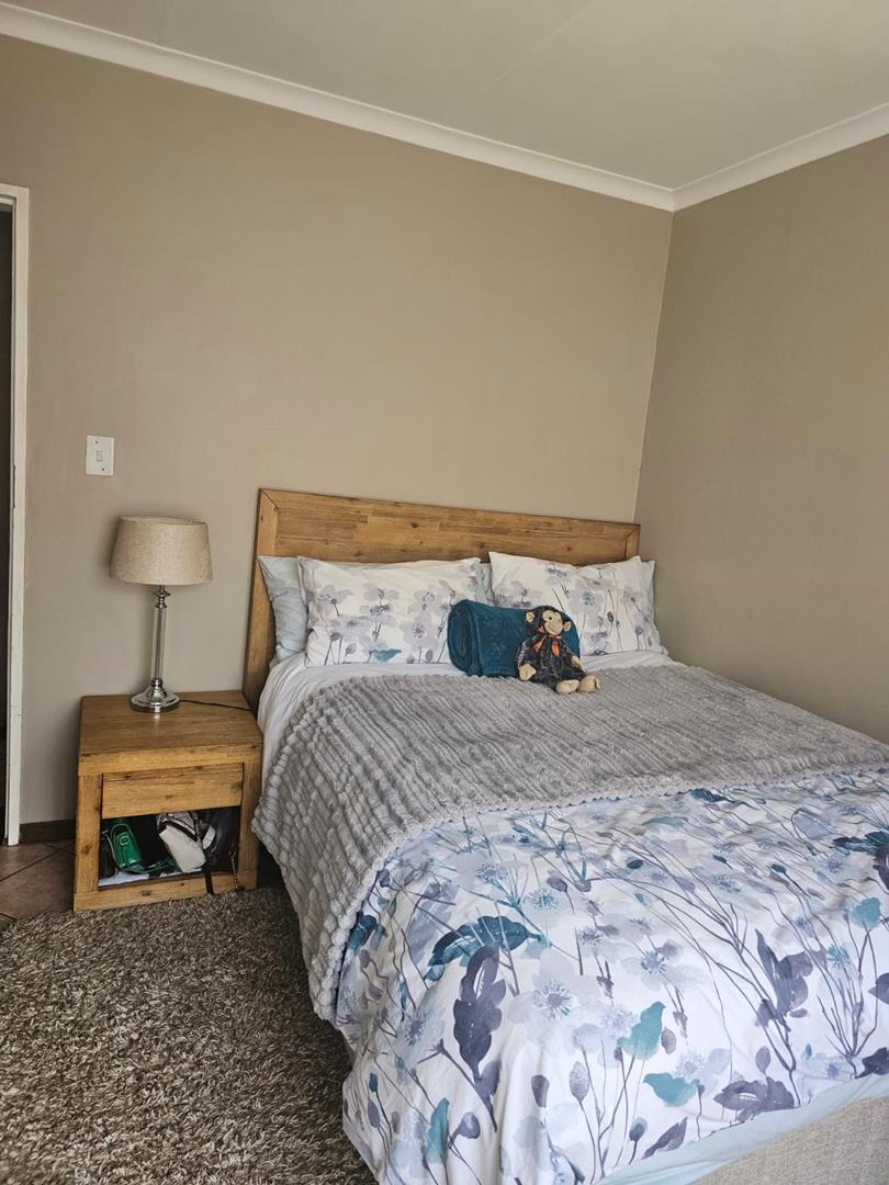 To Let 3 Bedroom Property for Rent in Mooikloof Gauteng