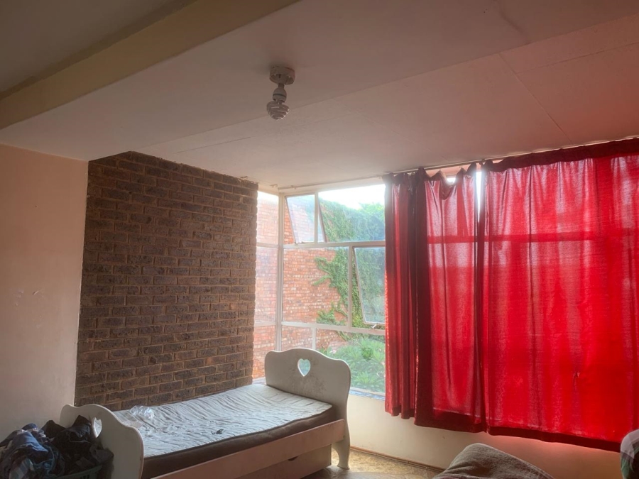 1 Bedroom Property for Sale in Silverton Gauteng