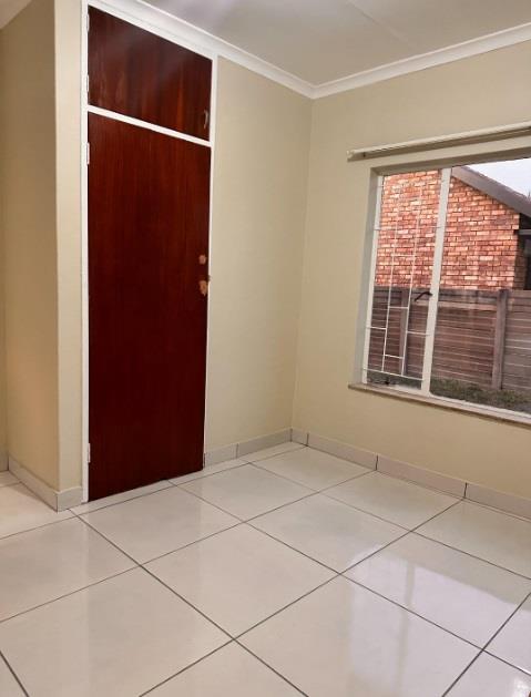 0 Bedroom Property for Sale in Theresa Park Gauteng