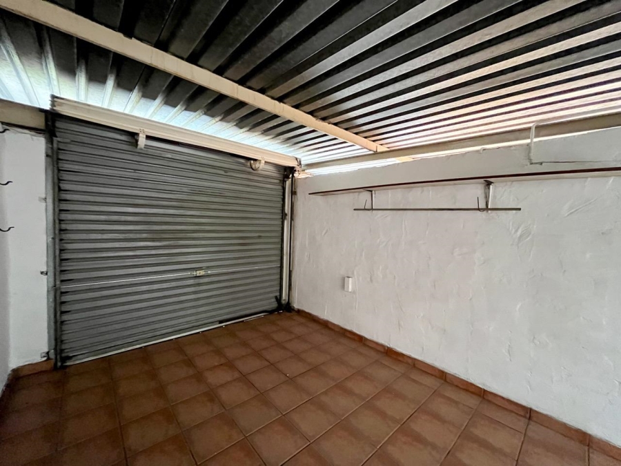 2 Bedroom Property for Sale in Benoni Central Gauteng