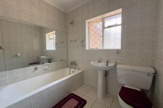 3 Bedroom Property for Sale in Linmeyer Gauteng