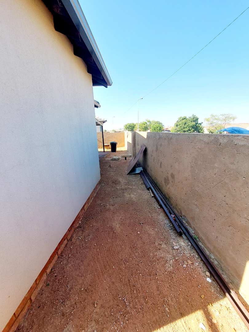 3 Bedroom Property for Sale in Soshanguve UU Gauteng