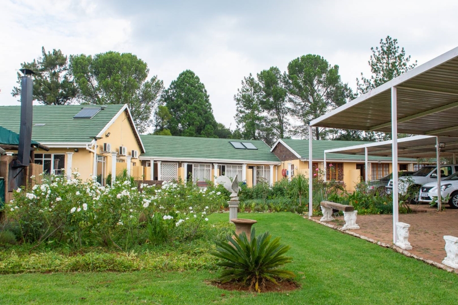 17 Bedroom Property for Sale in Eikenhof Gauteng