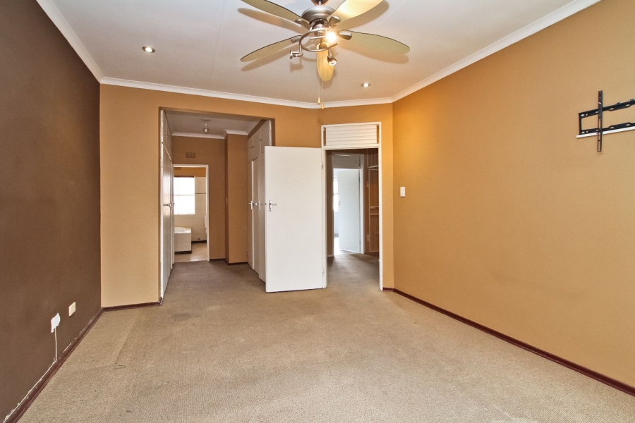 To Let 3 Bedroom Property for Rent in Bramley Park Gauteng