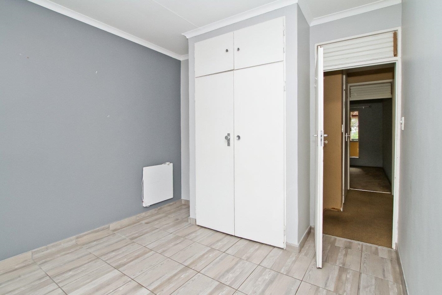 To Let 3 Bedroom Property for Rent in Bramley Park Gauteng