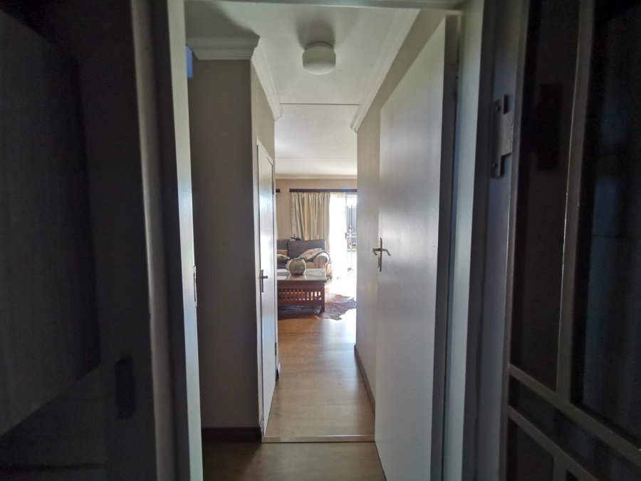 4 Bedroom Property for Sale in Montana Tuine Gauteng