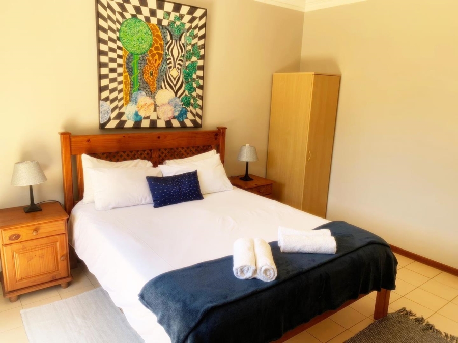 7 Bedroom Property for Sale in Dinokeng Gauteng
